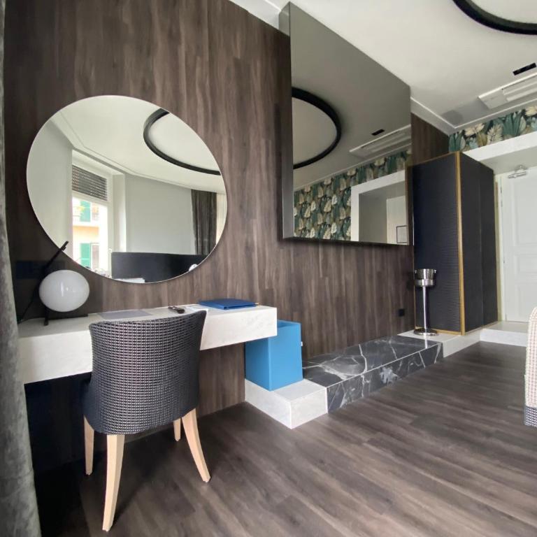Relais sul Mare Boutique Hotel - Suite Superior con Vasca Idromassaggio e Vista Mare - 21