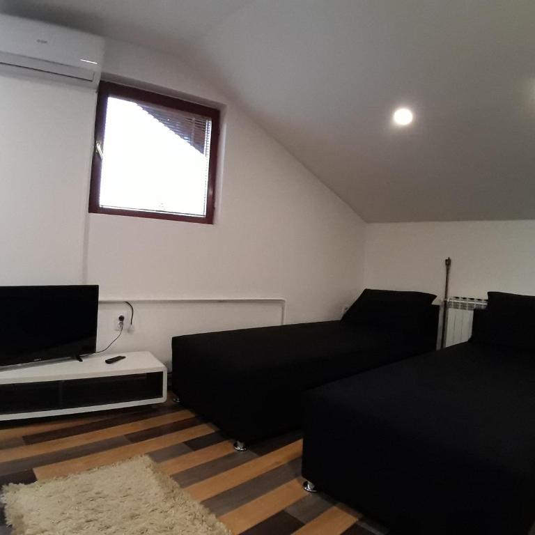 Cumurija Bridge Accommodation - Dvokrevetna Soba sa Zasebnim Krevetima i Zajedničkim Kupatilom - 3
