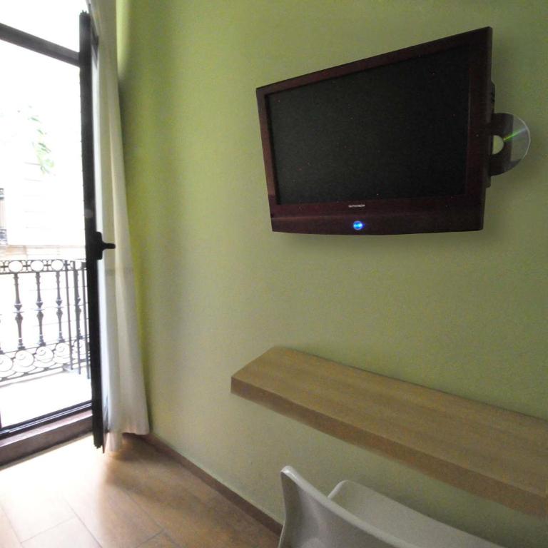 BARCELONA GOTIC Guesthouse - Double Room with Private Bathroom - 4
