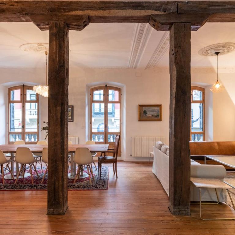 Amazing down town, near guggenheim. céntrico - Three-Bedroom Apartment - 2
