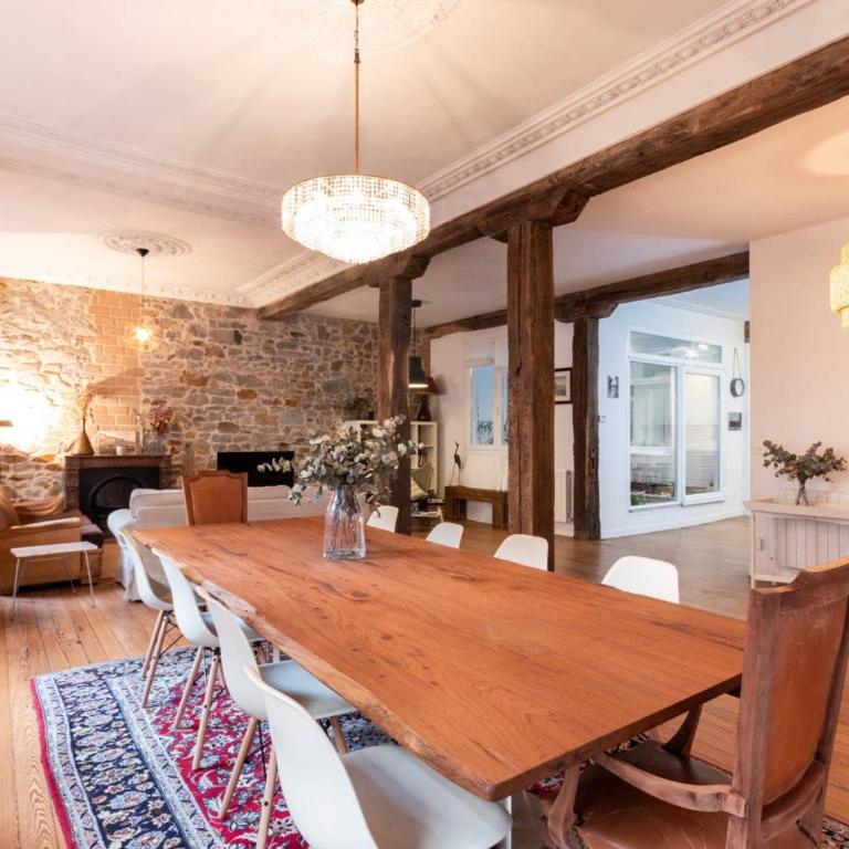 Amazing down town, near guggenheim. céntrico - Three-Bedroom Apartment - 4