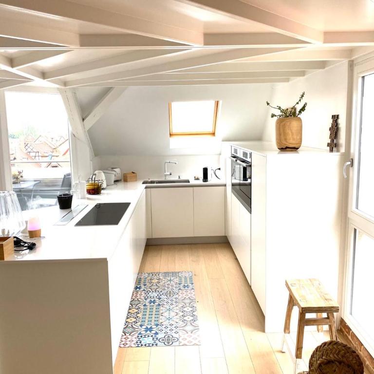 LA CLE DES TOITS - Apartment - 4