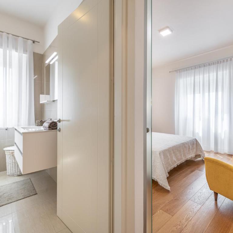 A Luxury apartment at Cagliari Poetto Beachfront - Apartment with Sea View - 14