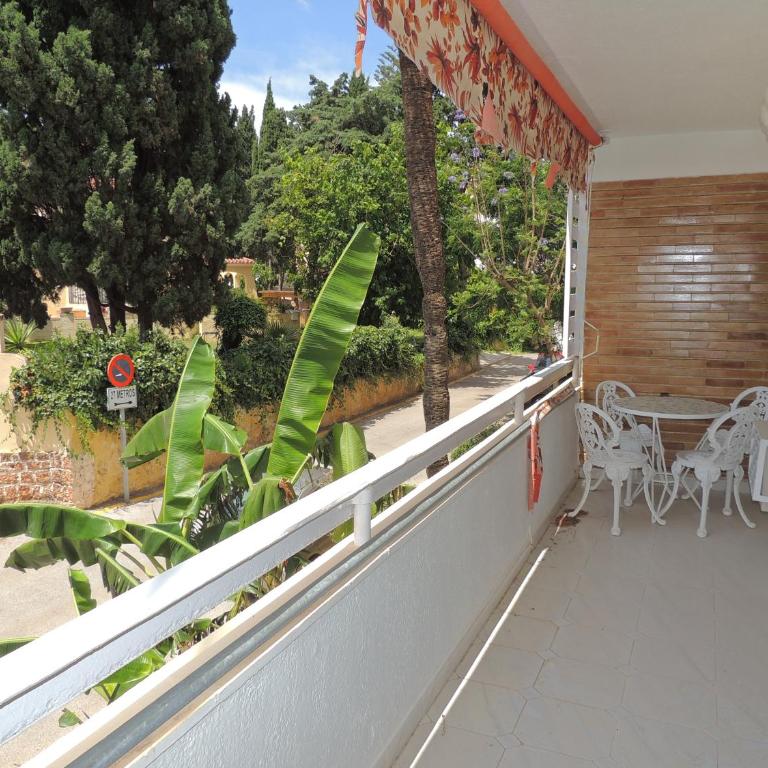 Eurosol Carihuela Beach - Three-Bedroom Apartment - 20
