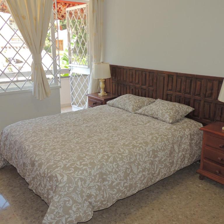 Eurosol Carihuela Beach - Three-Bedroom Apartment - 25