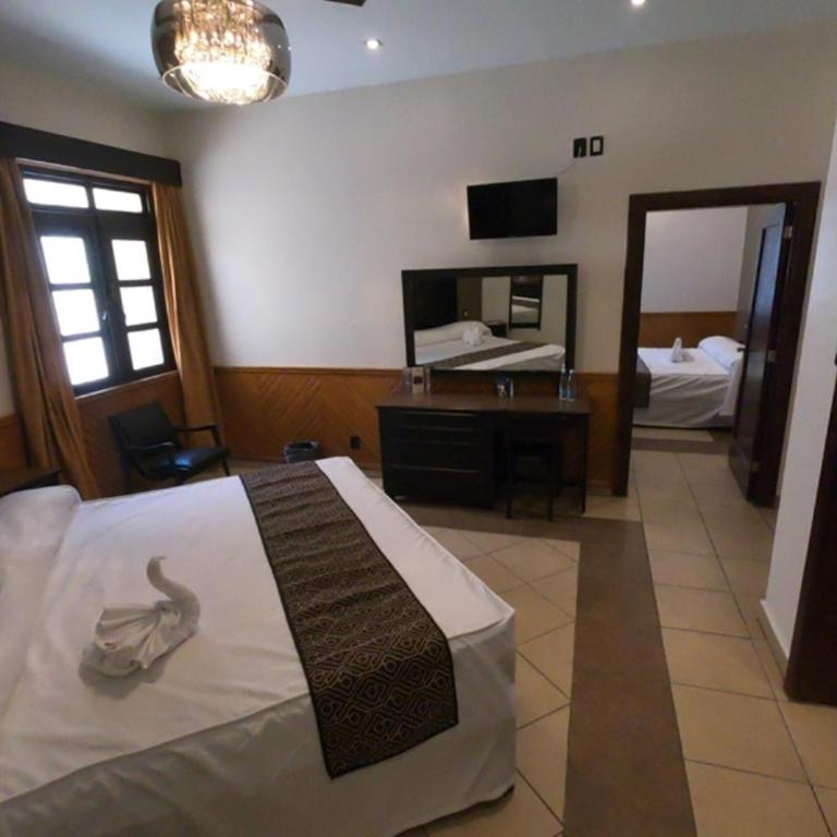 Hotel San Diego - Family Suite - 3