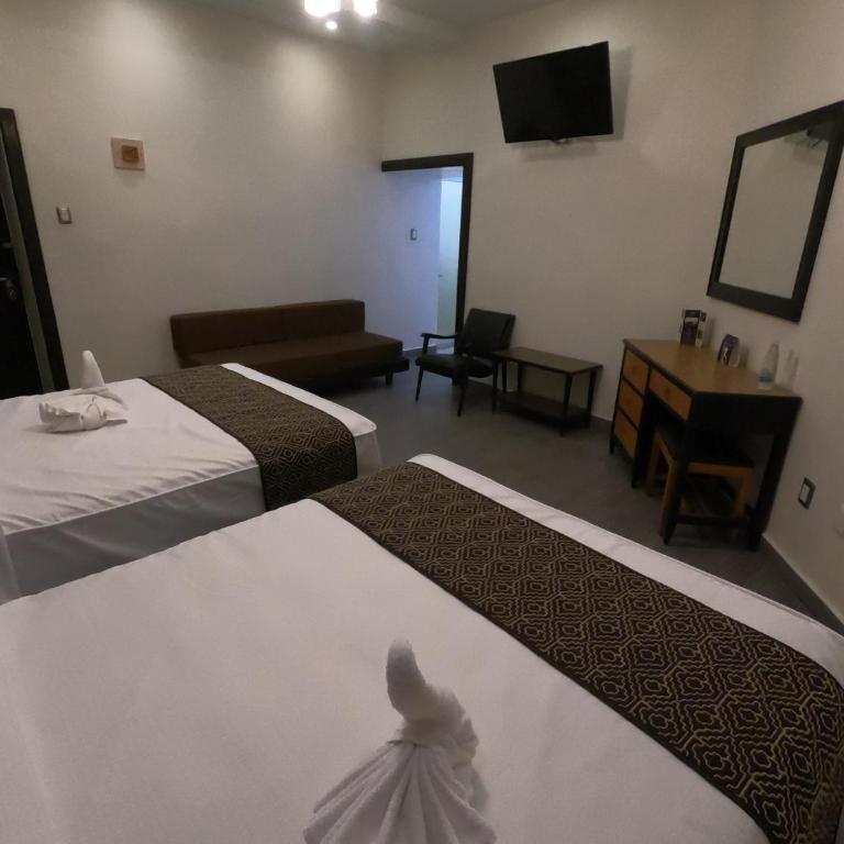 Hotel San Diego - Double Room with Double Beds Interior - 3