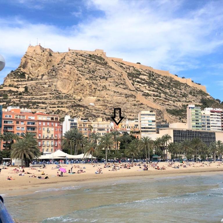 Enclave Paseito - Postiguet - Three-Bedroom Apartment - 17