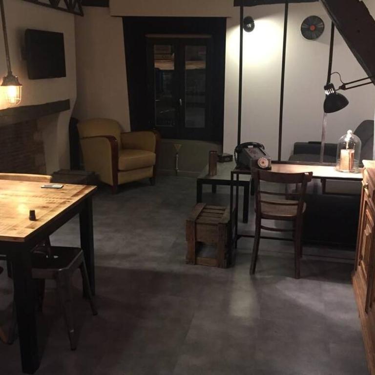 T3 duplex industriel hyper centre ville historique - Apartamento de 2 dormitorios - 42