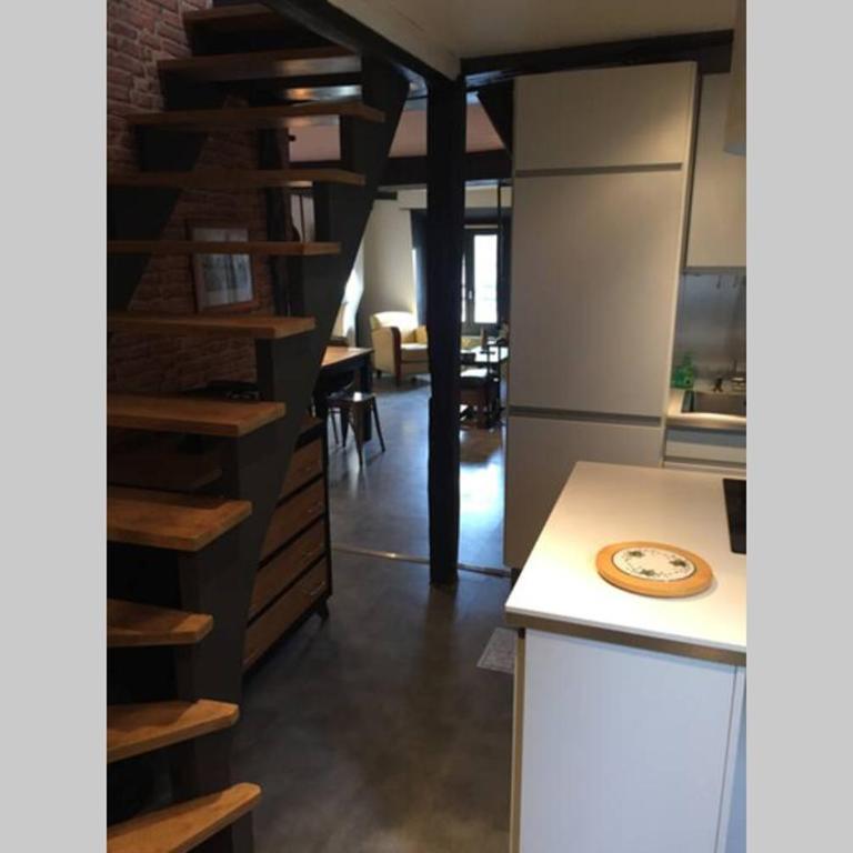 T3 duplex industriel hyper centre ville historique - Apartamento de 2 dormitorios - 57