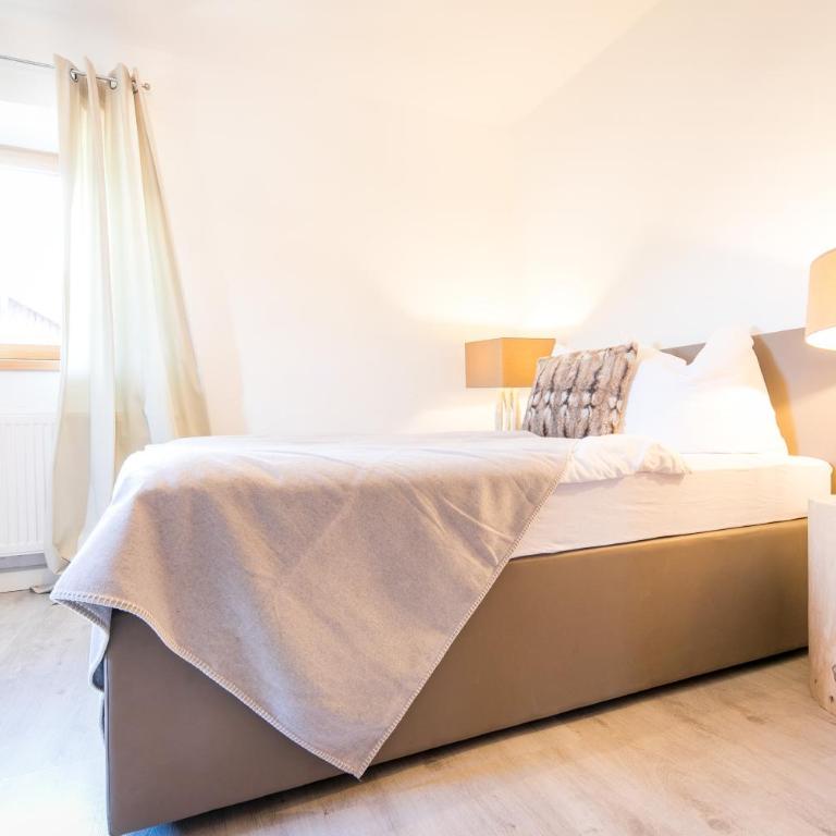 Chalet Wiesengut all famous ski areas around us, 10 min to salzburg, mountainview - Haus mit 5 Schlafzimmern - 43