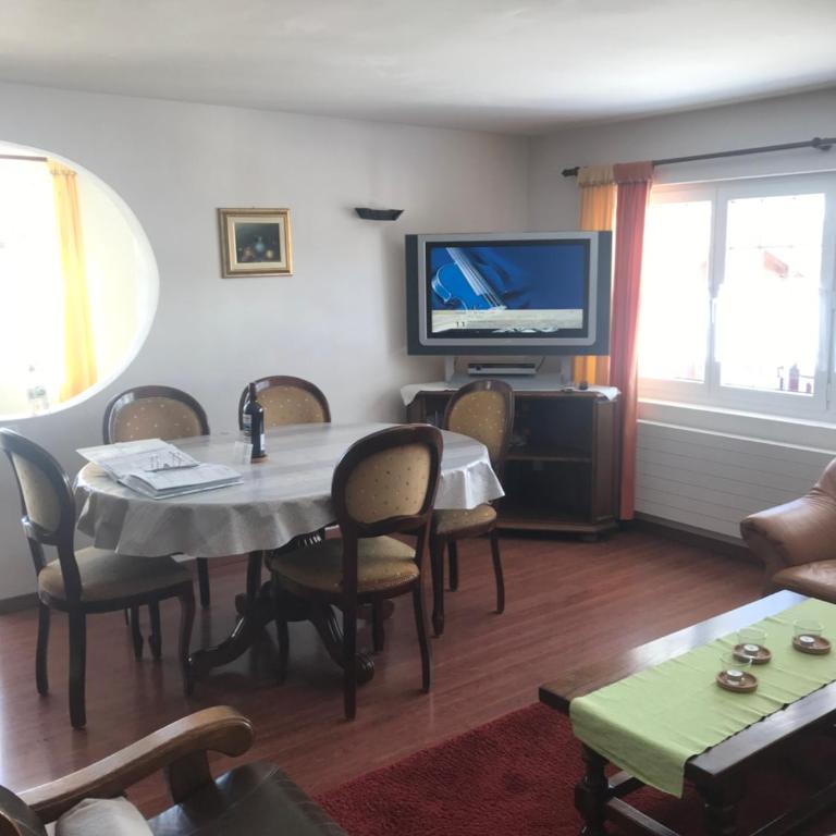 Ferienwohnung Edelweiss - Apartment mit 2 Schlafzimmern und Terrasse - 11