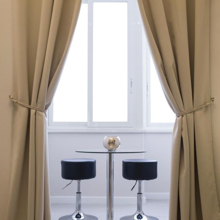 Royal Rooms Luxury Suite - Junior Suite - 2