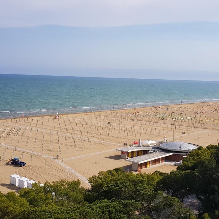 International Seaview Apartments - Studio with Sea View - 4