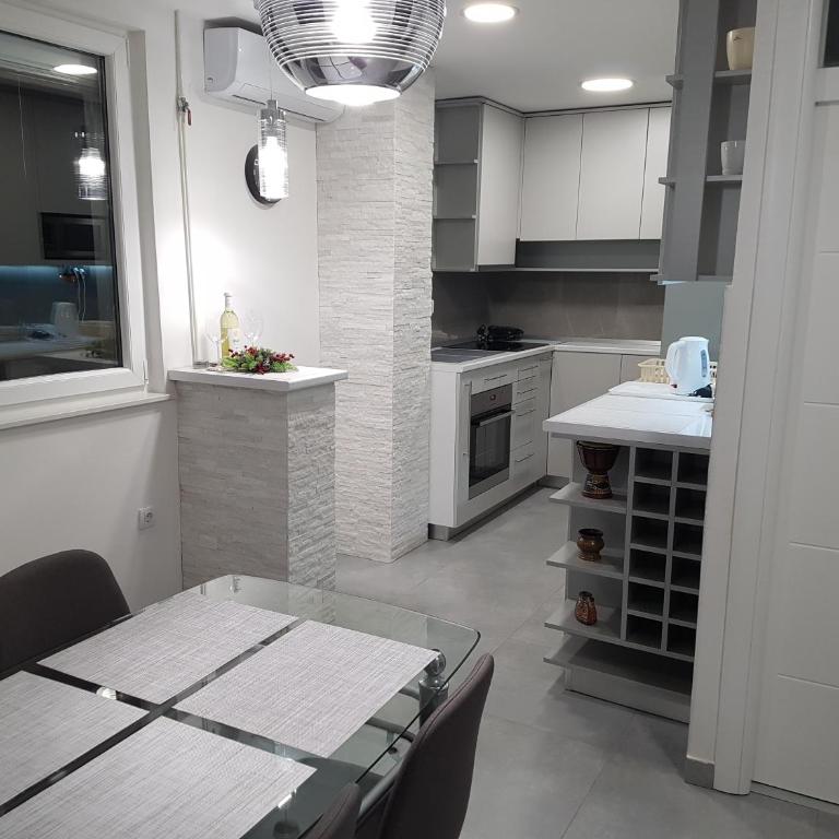 Premium apartment - Apartman sa 2 Spavaće Sobe - 1