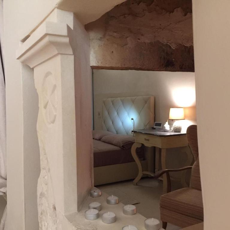 Palazzo de Carlo e il parco dei 7 pozzi - Apartment with Terrace - 8