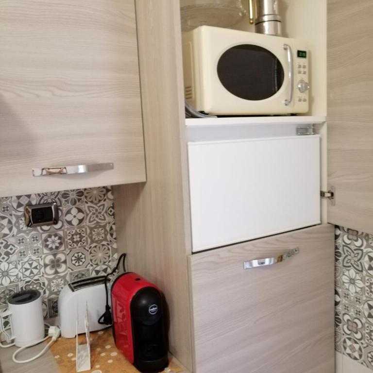 Appartamento vicino stazione Termini e La Sapienza Casa Buffa - Ferienhaus - 11