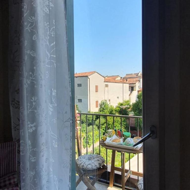 B&B Vicenza San Rocco - Camera Matrimoniale/Doppia con Letti Singoli - 1