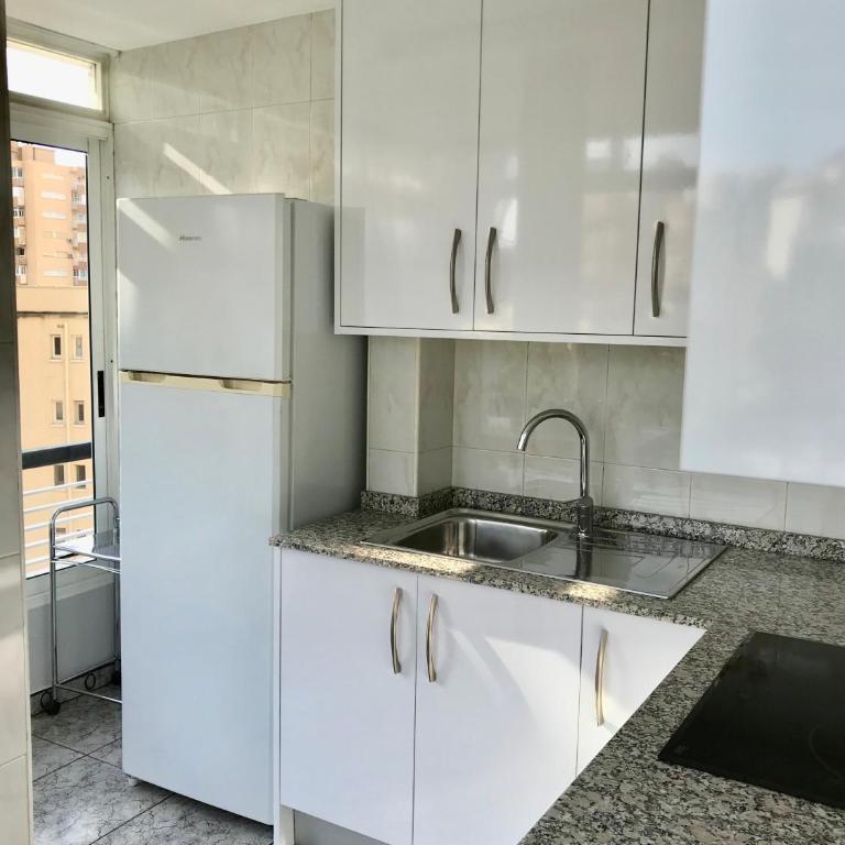 Apartamento en Plaza Triangular y muy cerca de la playa - Three-Bedroom Apartment - 20
