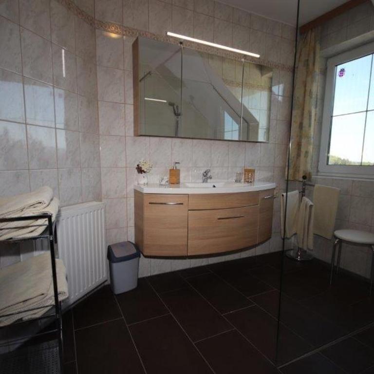 Ferienhof Kehlbauer - Apartment mit 2 Schlafzimmern und Balkon - 9