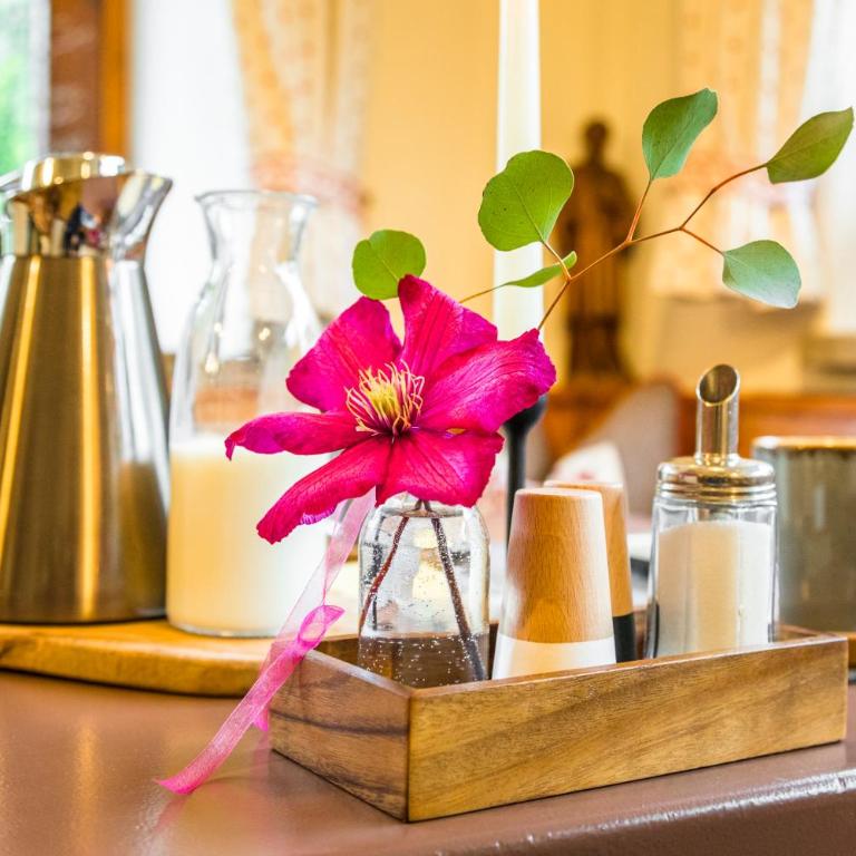 Bio Bauernhof Schweizerhof - Doppelzimmer mit Balkon - 1