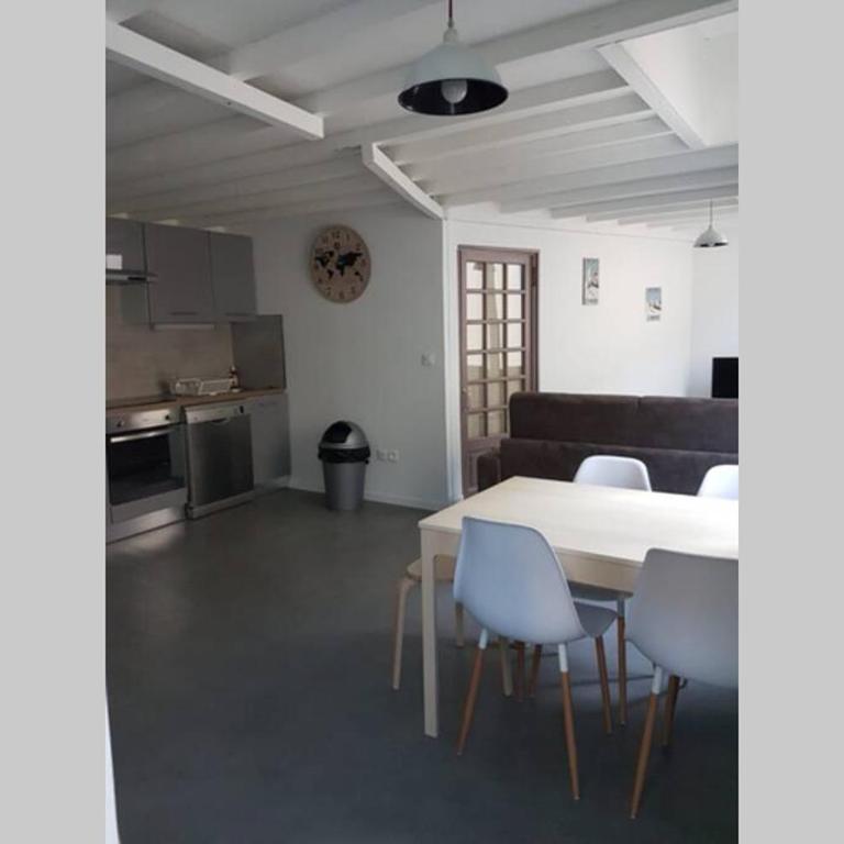 Cauterets T2 coeur village - Appartement 1 Chambre - 2