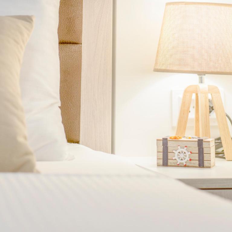 Square Point Apartments - One-Bedroom Apartment - 23