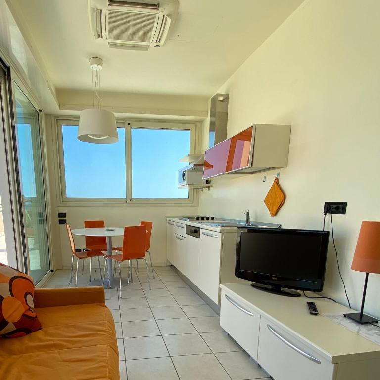 Hotel Avana Fronte Mare - Appartamento Suite con Vista Mare - 21