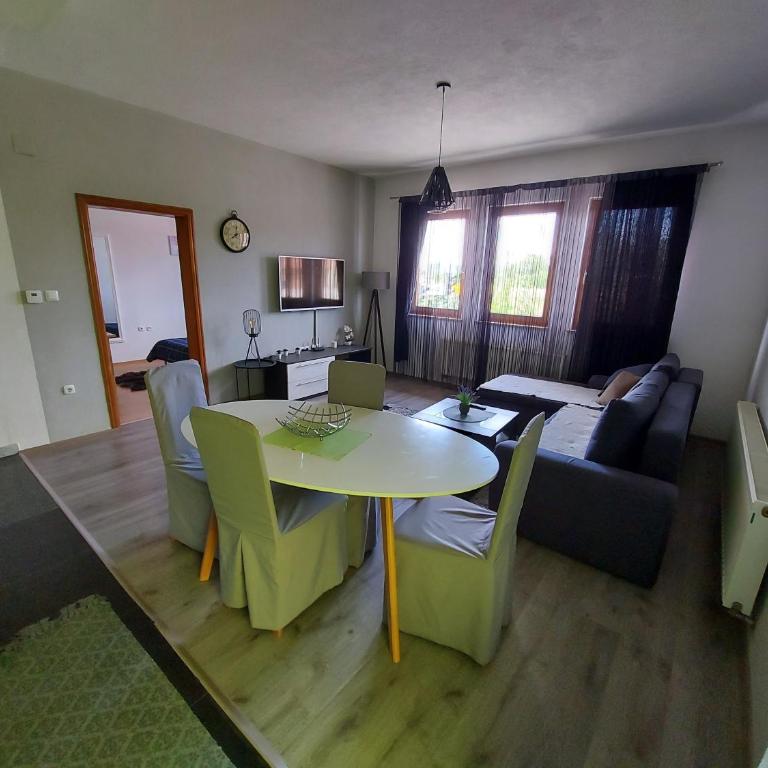 Apartman Malkoc - Two-Bedroom Apartment - 2