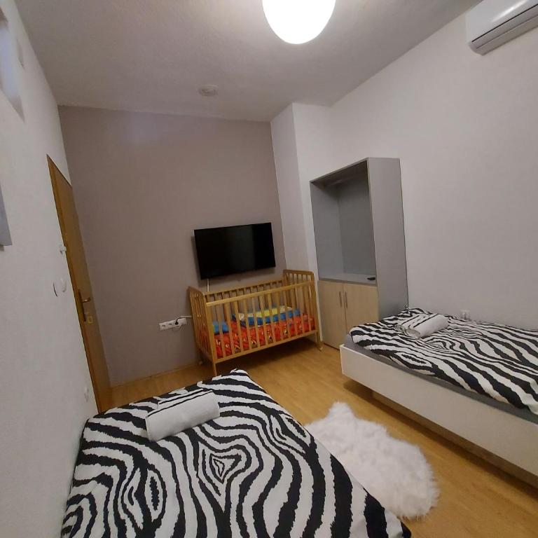 Apartman Malkoc - Two-Bedroom Apartment - 8