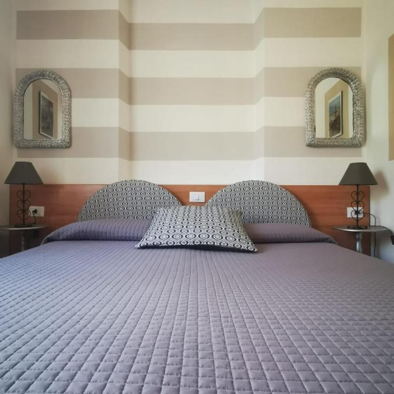 Albergo Al Pescatore - Camera Matrimoniale con Balcone - 4