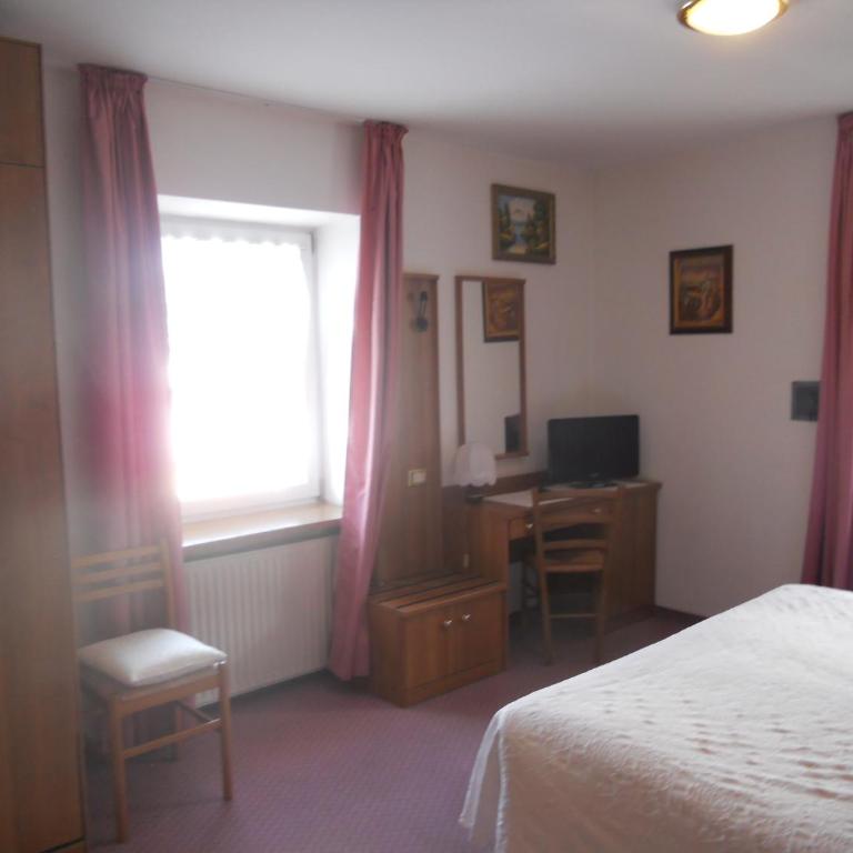 Albergo Alpino - Matrimoniale/Doppia con Letti Singoli - 7