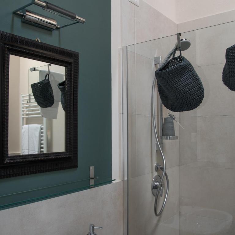 Locanda Fontanazza Osteria con Camere - Camera Matrimoniale con Bagno Privato - 12