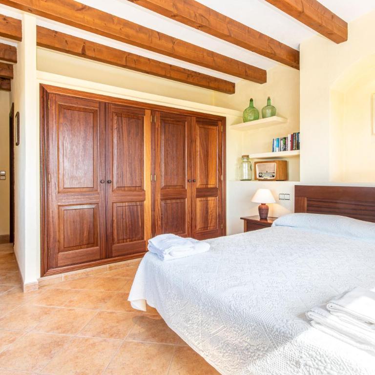 Villa can Canaveret By homevillas360 - Villa - 11