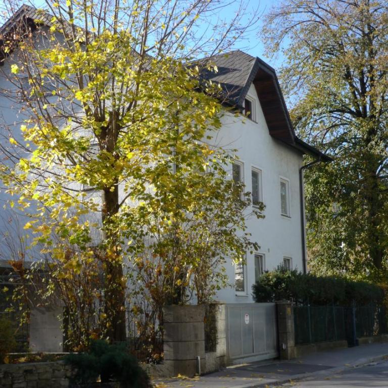 Hotel Hohenstauffen - Doppelzimmer mit Gartenblick - Nebengebäude - 1