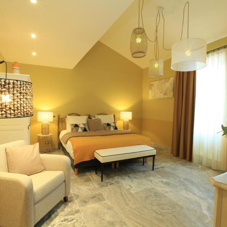 Chambres D' hôtes Les Ormes - Chambre Deluxe Double ou Lits Jumeaux - 2