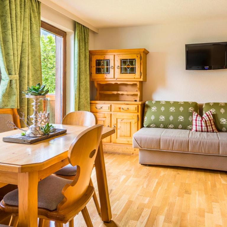 Bio Bauernhof Schweizerhof - Apartment mit Balkon - 8