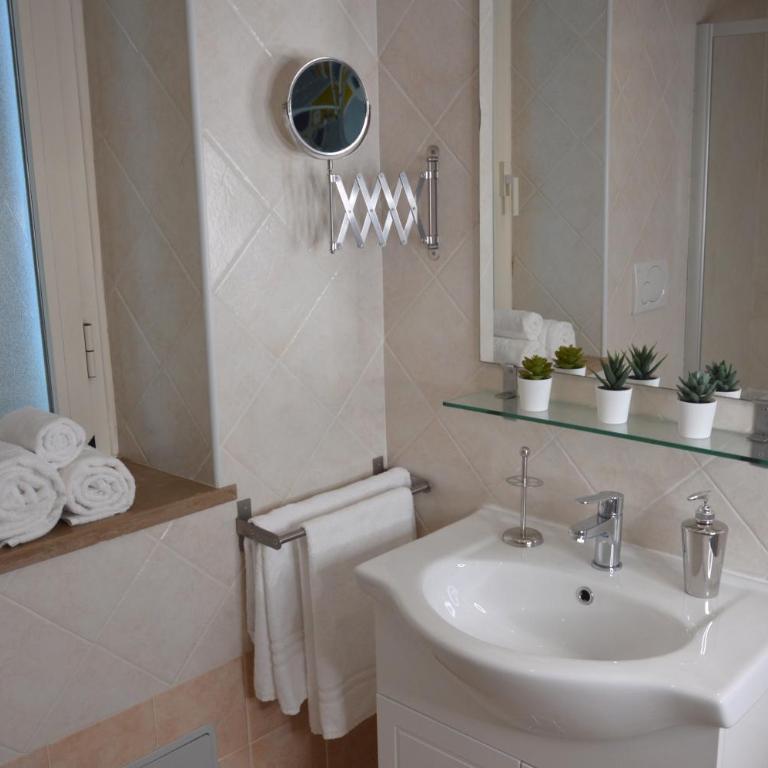 IN ROME IN LOVE IN BIKE - Appartement 2 Chambres - 21