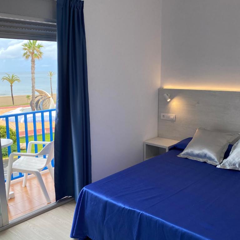 Hotel Rio Mar - Habitación Doble con balcón y vistas al mar - 9