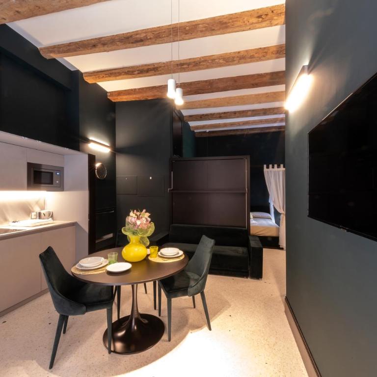 Residence Poli Venezia - Monolocale Queen Deluxe - 5