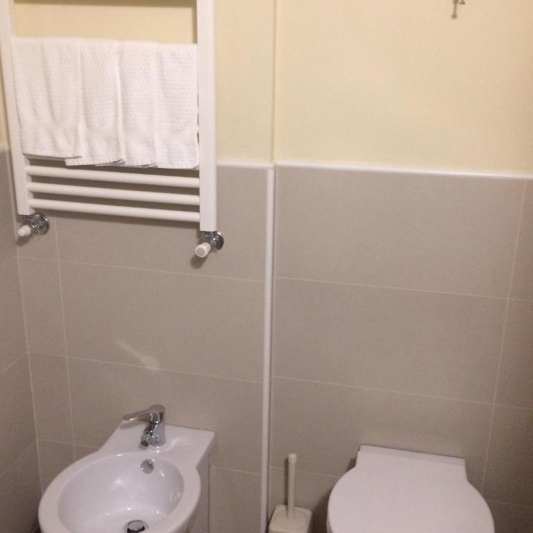 Alter Ego b&b Assisi - Camera Familiare con Bagno Privato - 1