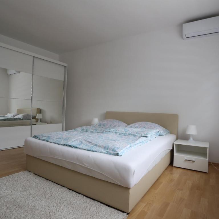 Apartmani Pejton Ilidza - Apartment with Balcony - 7