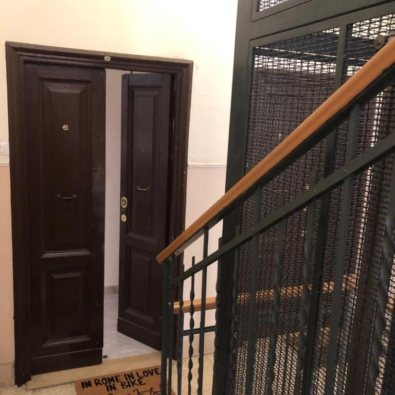 IN ROME IN LOVE IN BIKE - Appartement 2 Chambres - 29