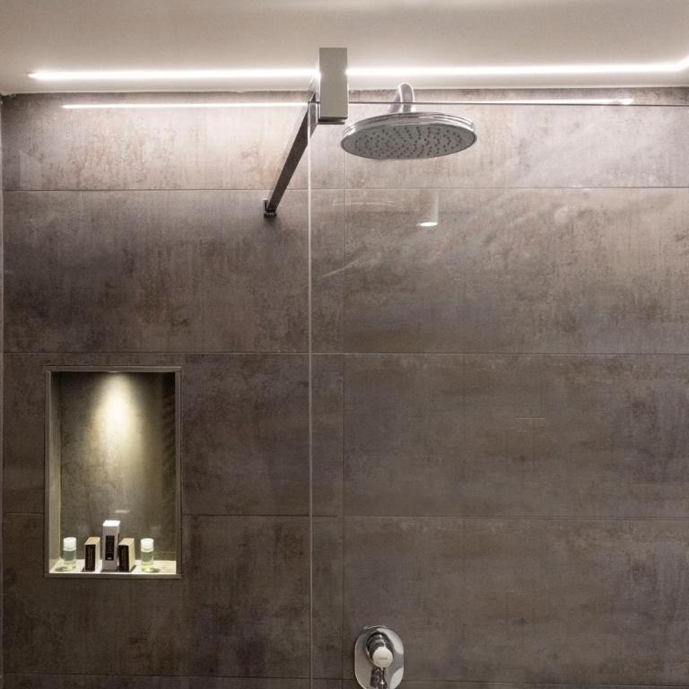 Residence Poli Venezia - Monolocale Queen Deluxe - 10