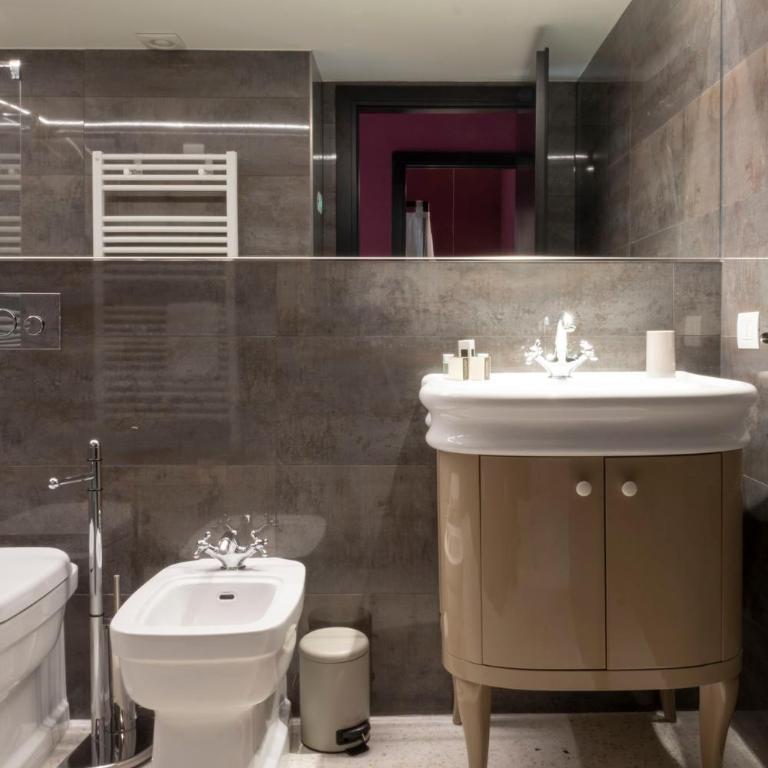 Residence Poli Venezia - Monolocale Queen Deluxe - 11