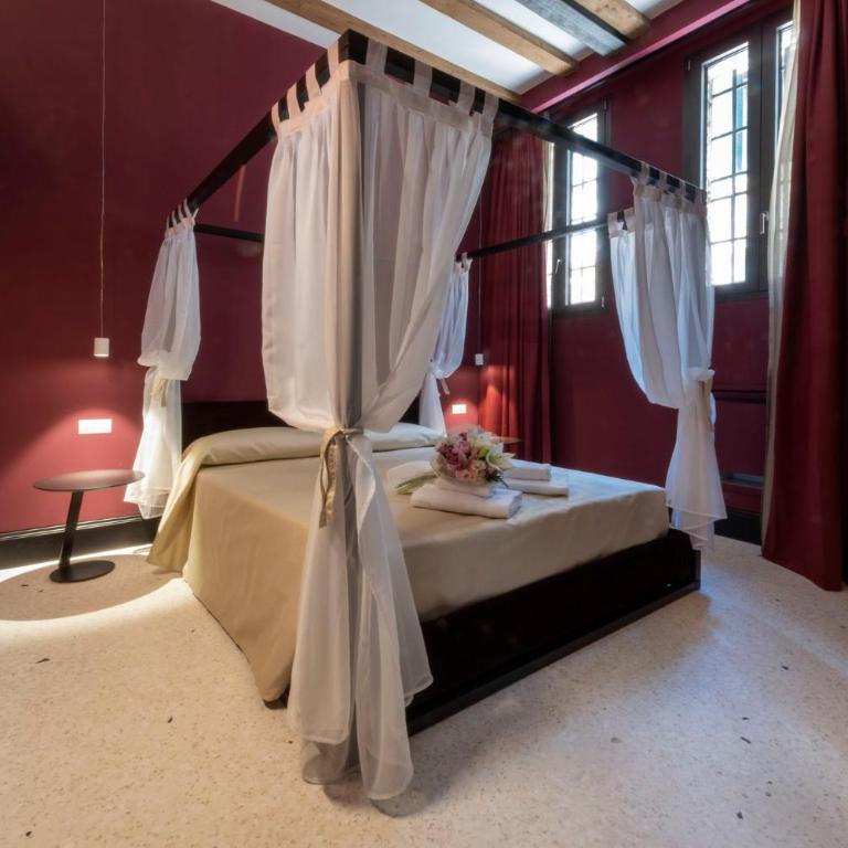 Residence Poli Venezia - Monolocale Queen Deluxe - 9