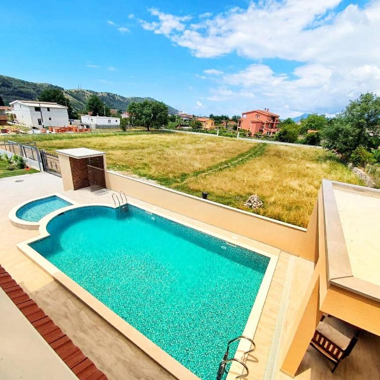 Vila Uma - Three-Bedroom Apartment - 7