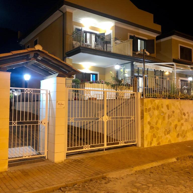 Residenza De Luca Apartment - One-Bedroom House - 4