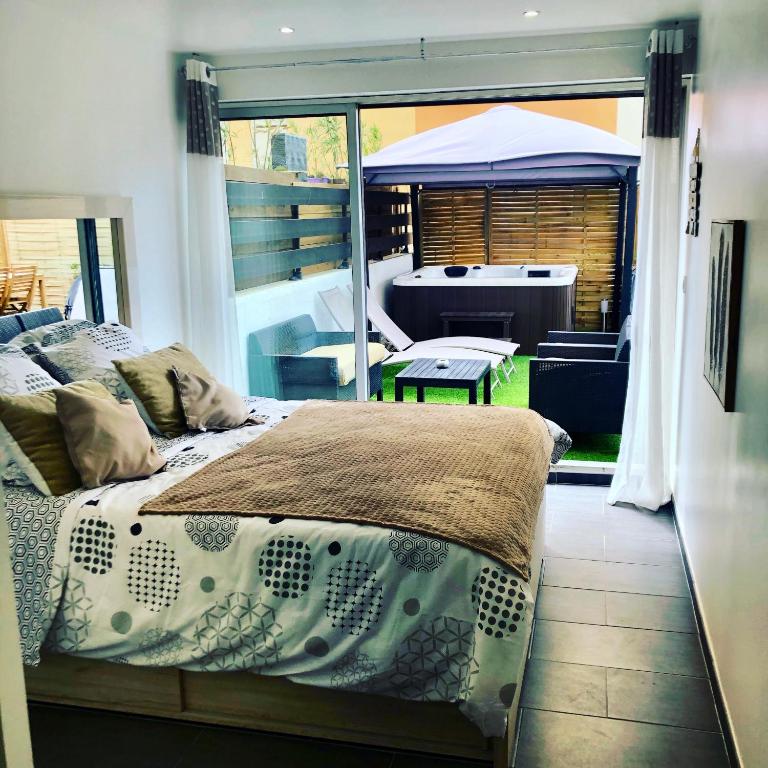 Cap Paradise suite jacuzzi - Apartment mit 1 Schlafzimmer - 1