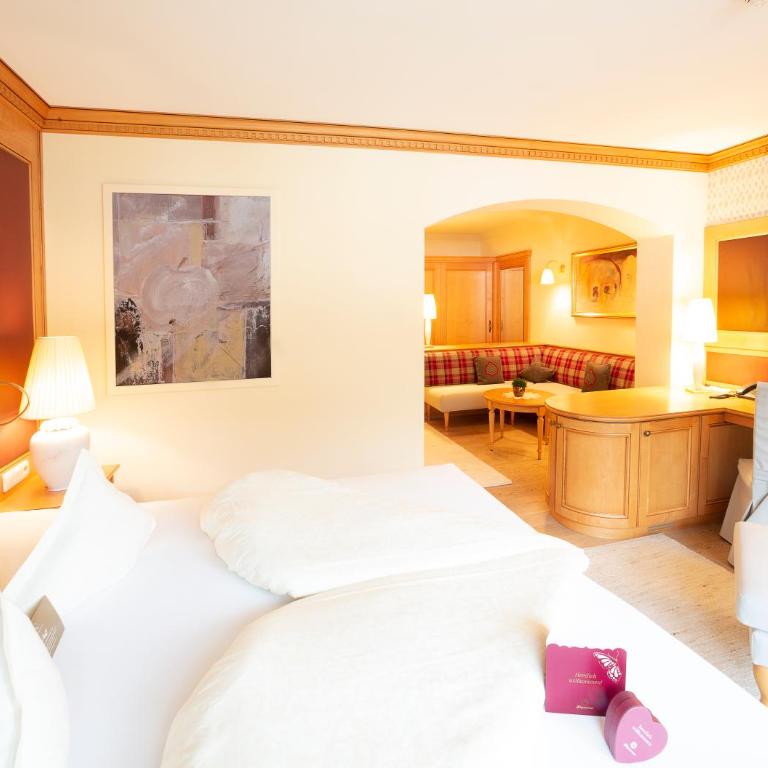 Wellnessresidenz Alpenrose - Deluxe Doppelzimmer mit Balkon - 6